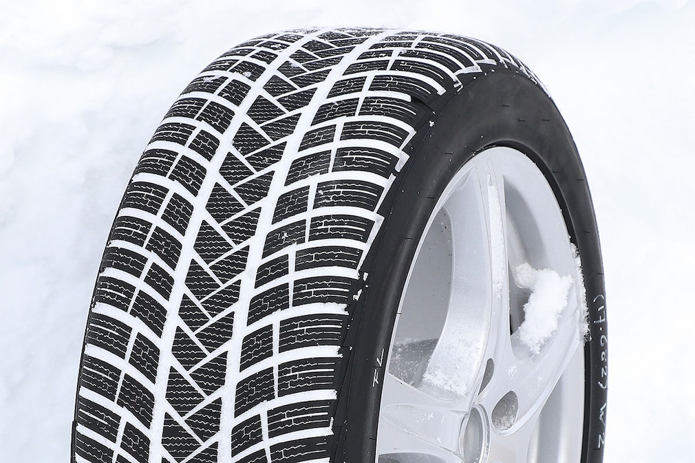 Winterreifen-Test: 245/45 R 18