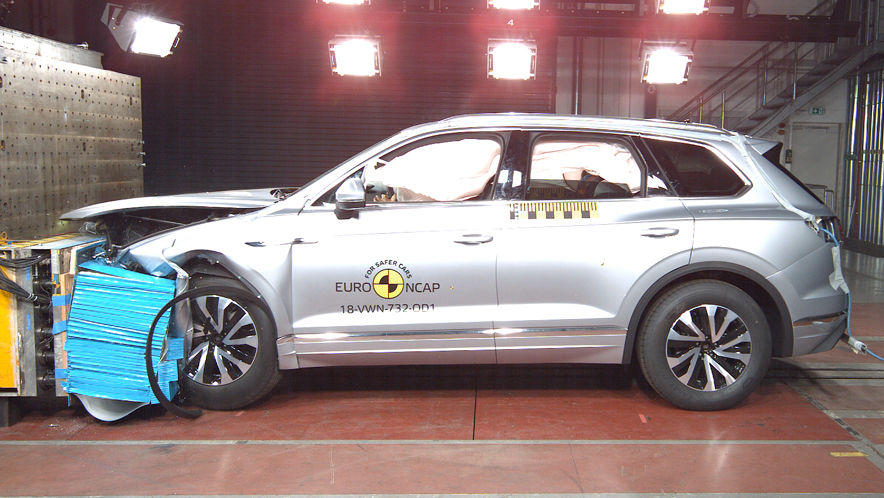 *   Crash! Vw Touareg Vor Dem Aus? Experten Enthüllen Die Wahrheit! - h7yfw83
