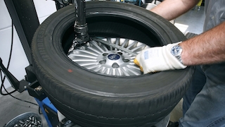 Reifenmontage Reifenwechsel