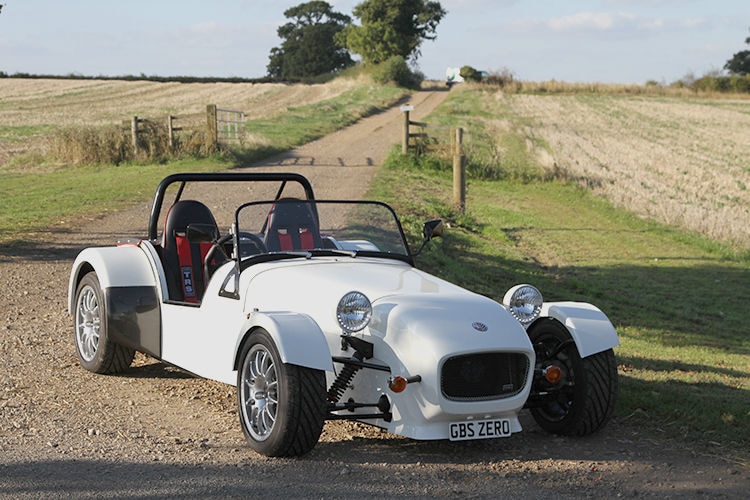 Mitsuoka Rockstar der Retro-Roadster