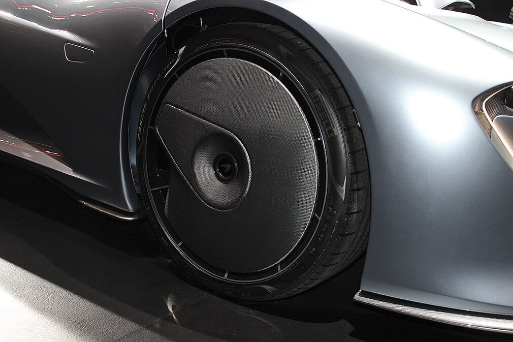 McLaren Speedtail (2018)