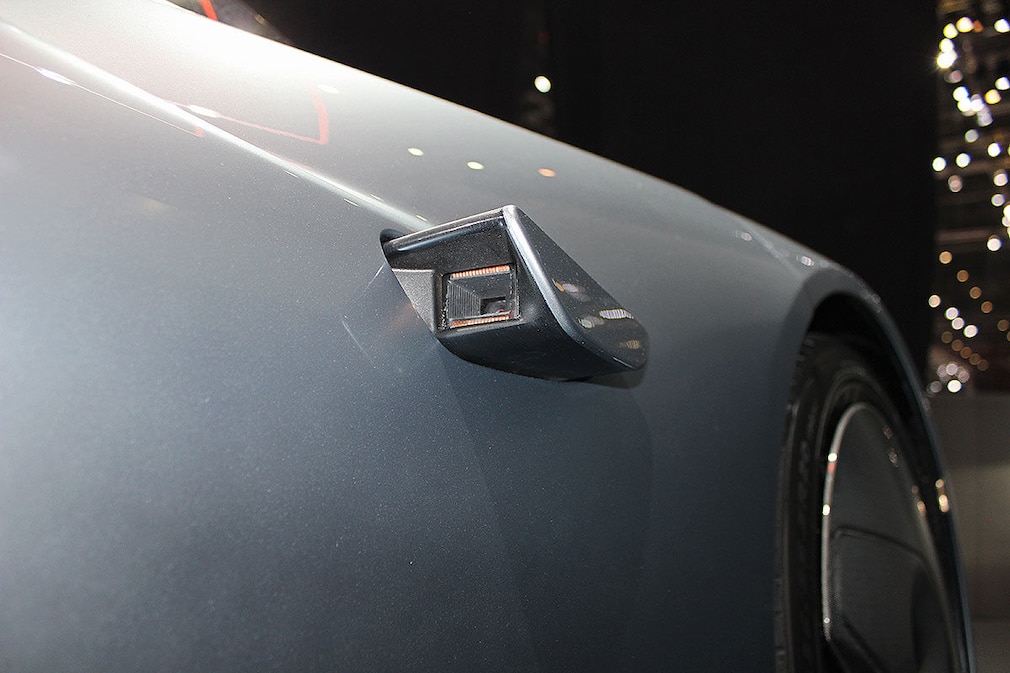 McLaren Speedtail (2019)