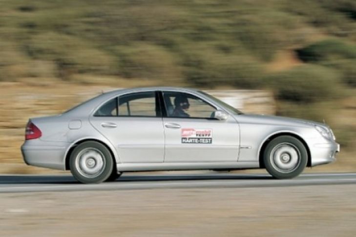Härtetest Mercedes-Benz E 220 CDI (W211)