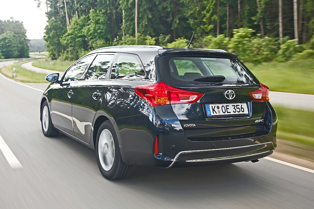Toyota Auris Touring Sports