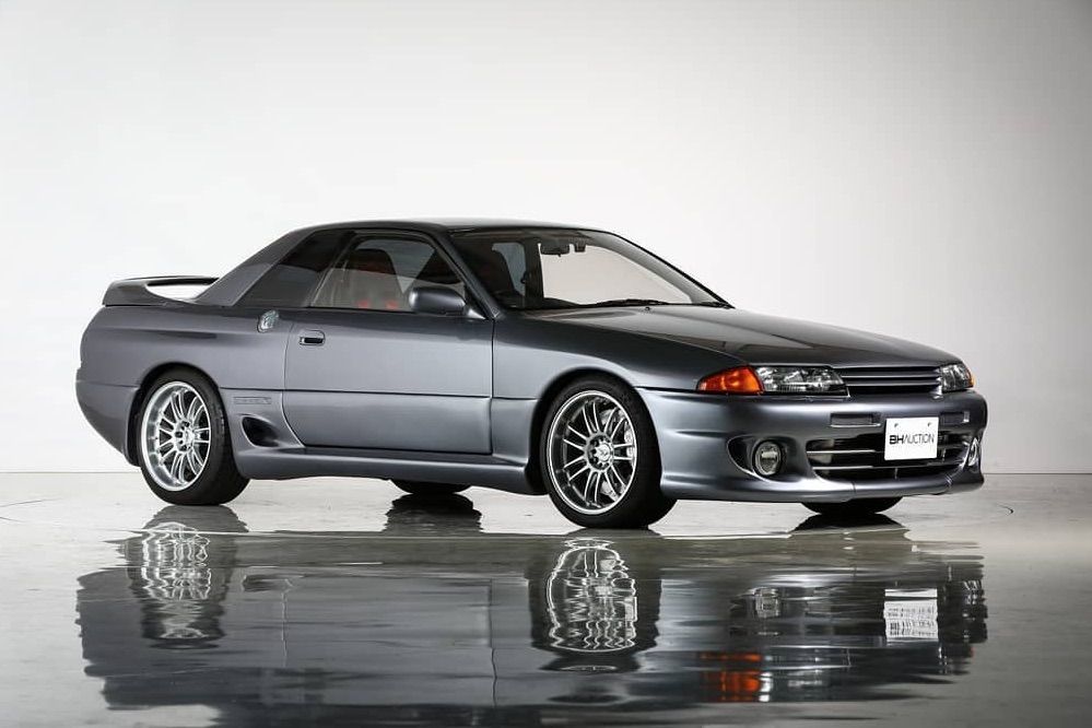 Nissan Skyline R32 HKS Zero-R