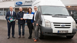 Ford Transit fuhr 999.999 Kilometer