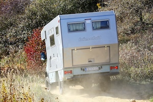 Vier Allradler im Wohnmobil-Test
