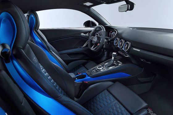 TT RS: Neue Optik, alter Motor