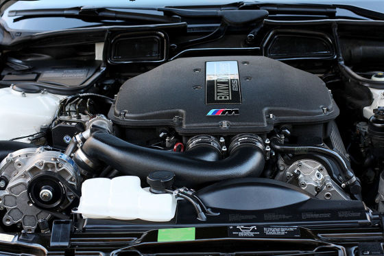 BMW 7er mit M5-Motor
