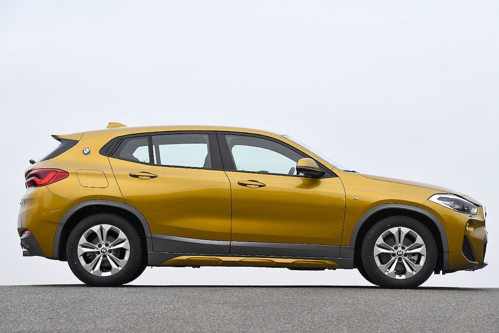 BMW X2