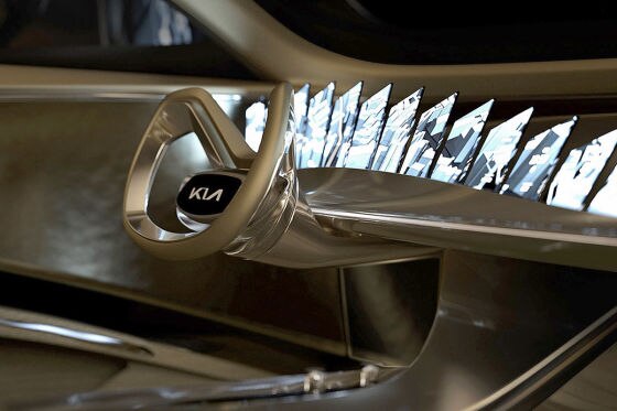 21 Bildschirme in der Kia-Studie