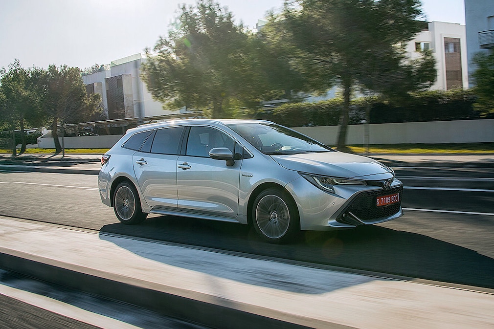 Toyota Corolla Touring Sports