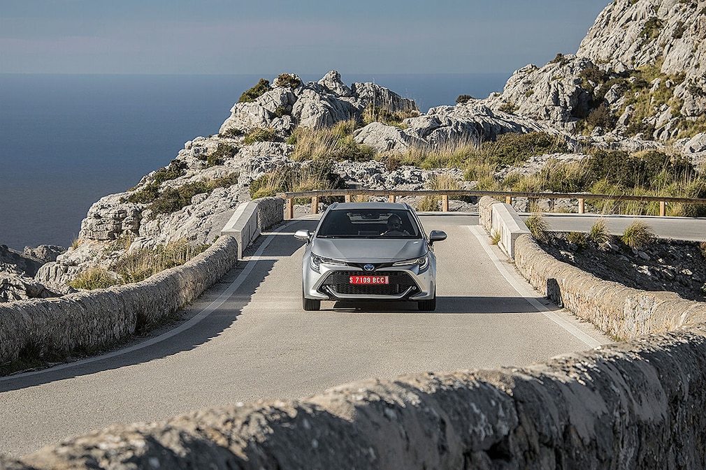 Toyota Corolla Touring Sports