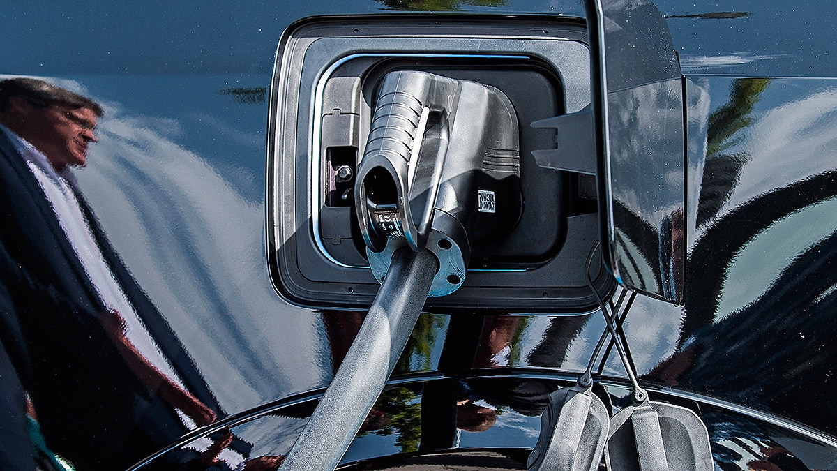 Was-tun-wenn-das-E-Auto-liegen-bleibt-