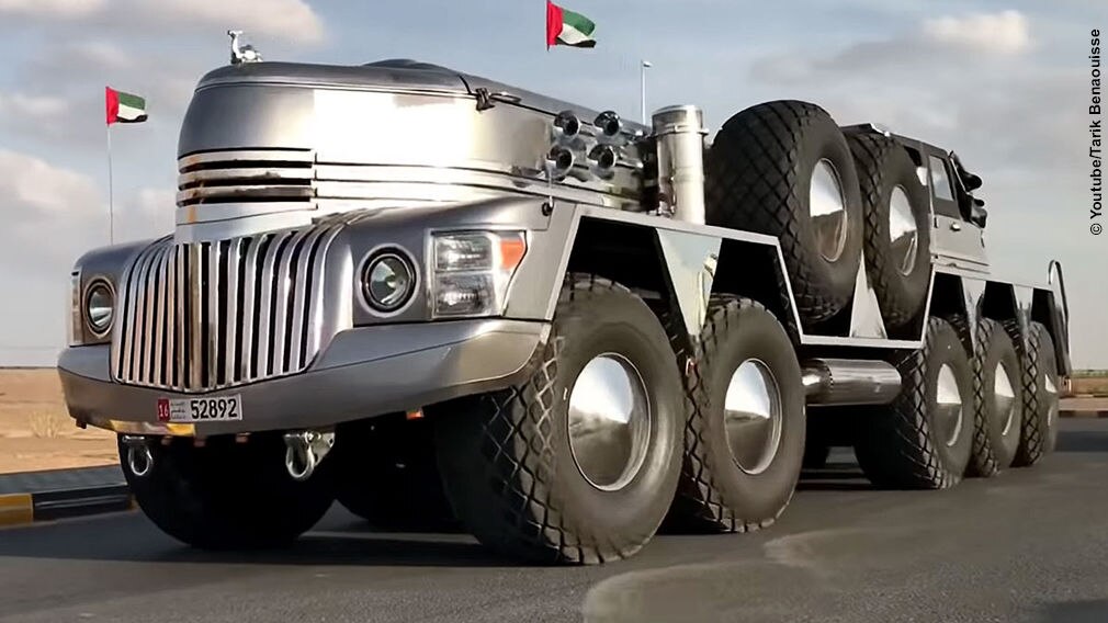 Regenbogenscheich fährt krassen Zehn-Rad-Truck