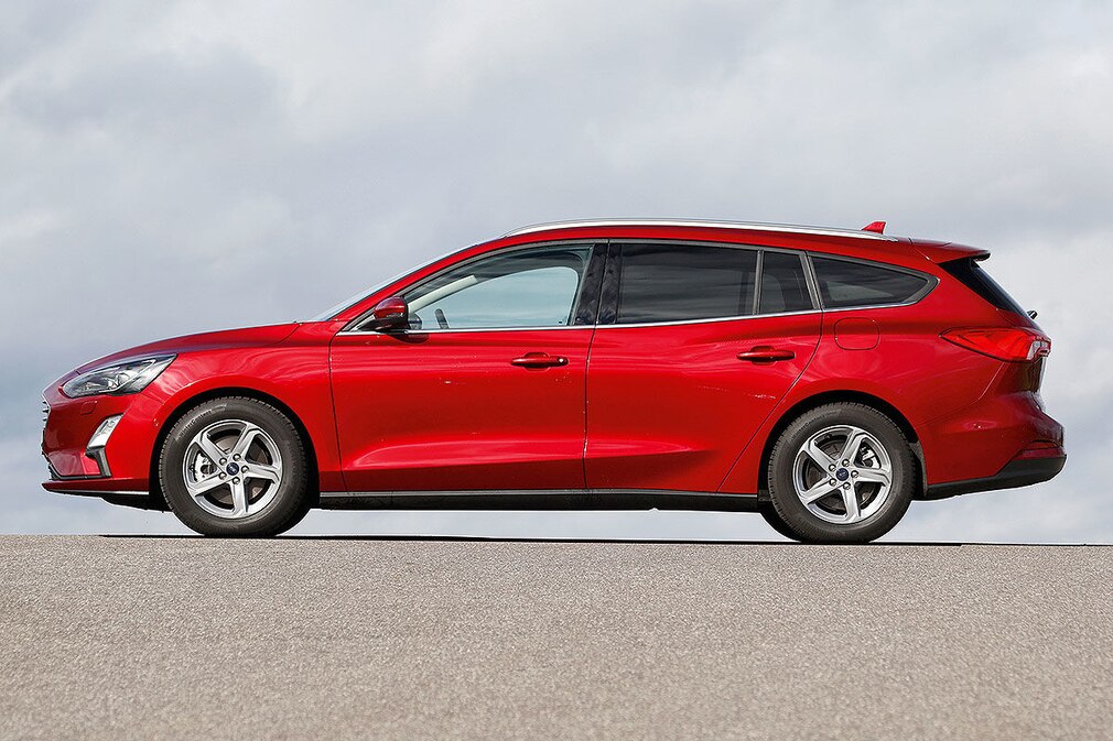 Ford Focus Turnier 1.5 Eco Boost Titanium