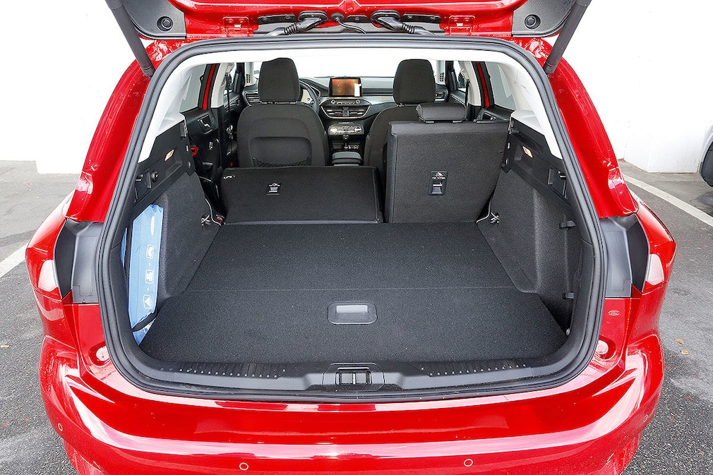 Ford Focus Turnier 1.5 Eco Boost Titanium