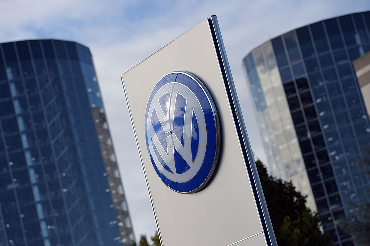 Das VW-Logo im Laufe der Jahrzehnte