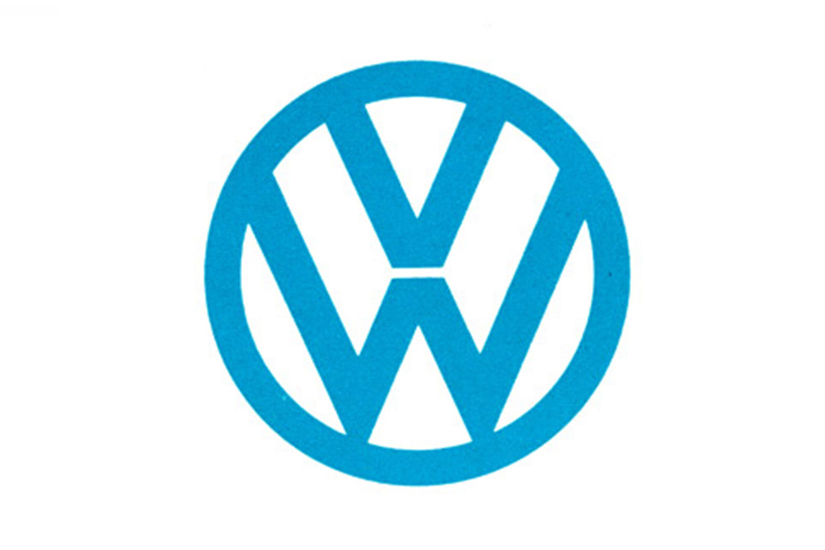 VW hat ein neues Logo: Diese Modelle bekommen es zuerst! - AUTO BILD