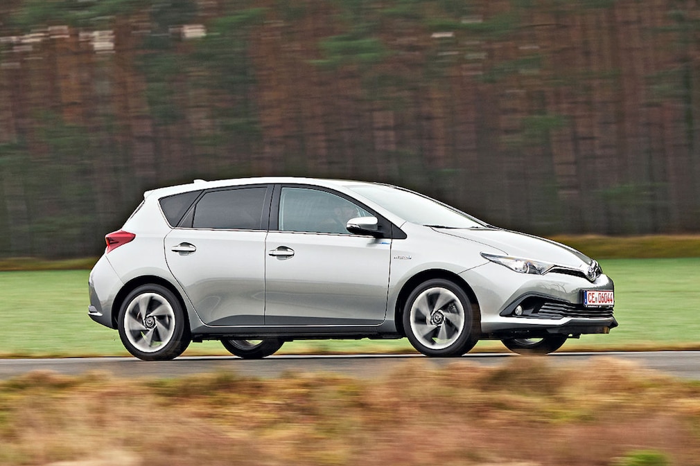 Toyota Auris 1.8 VVT-i Hybrid