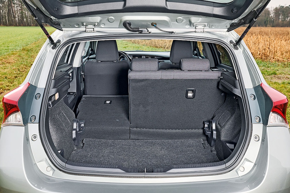 Toyota Auris 1.8 VVT-i Hybrid