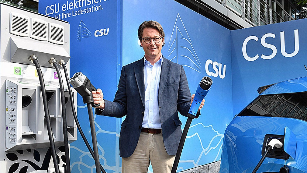 E-Auto-Wallboxen: Förderung von Ladesäulen E-Auto-Wallboxen: Förderung von Ladesäulen