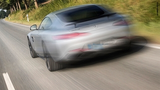 Mercedes AMG GT und Jaguar F-Type: Rennen
