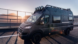 Sunlight Cliff 4x4 Adventure Van