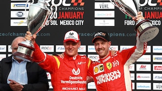 Sebastian Vettel mit Michael Schumacher