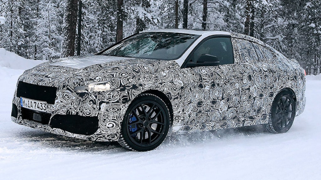 BMW 2er Grand Coupé Erlkönig erwischt