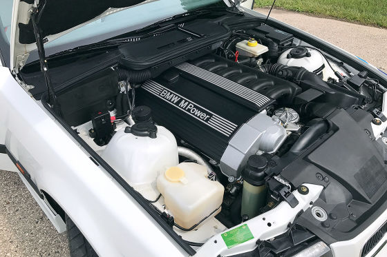 Dieser BMW M3 E36 ist ein Neuwagen