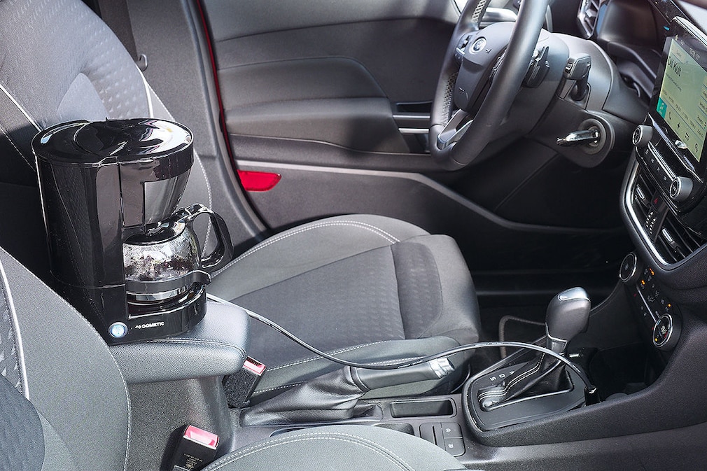 Kaffeemaschinen fürs Auto im Test