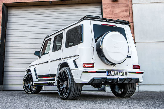 Sechs Endrohre für die G-Klasse
