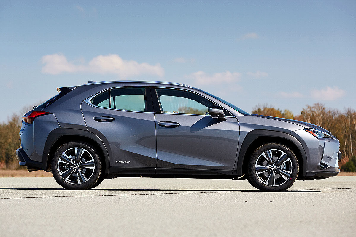 Lexus UX 250h
