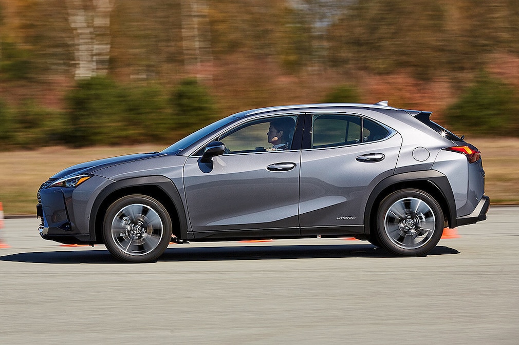 Lexus UX 250h