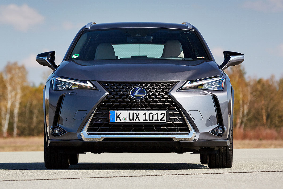 Lexus UX 250h