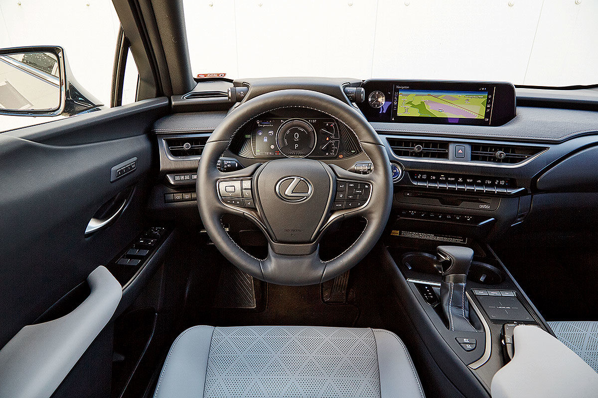 Lexus UX 250h