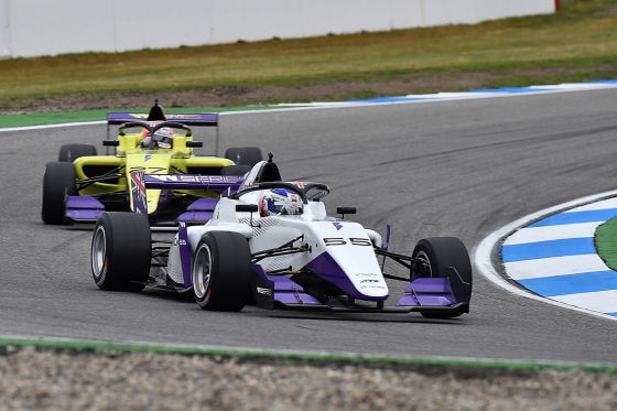 Jamie Chadwick gewinnt W-Series in Hockenheim
