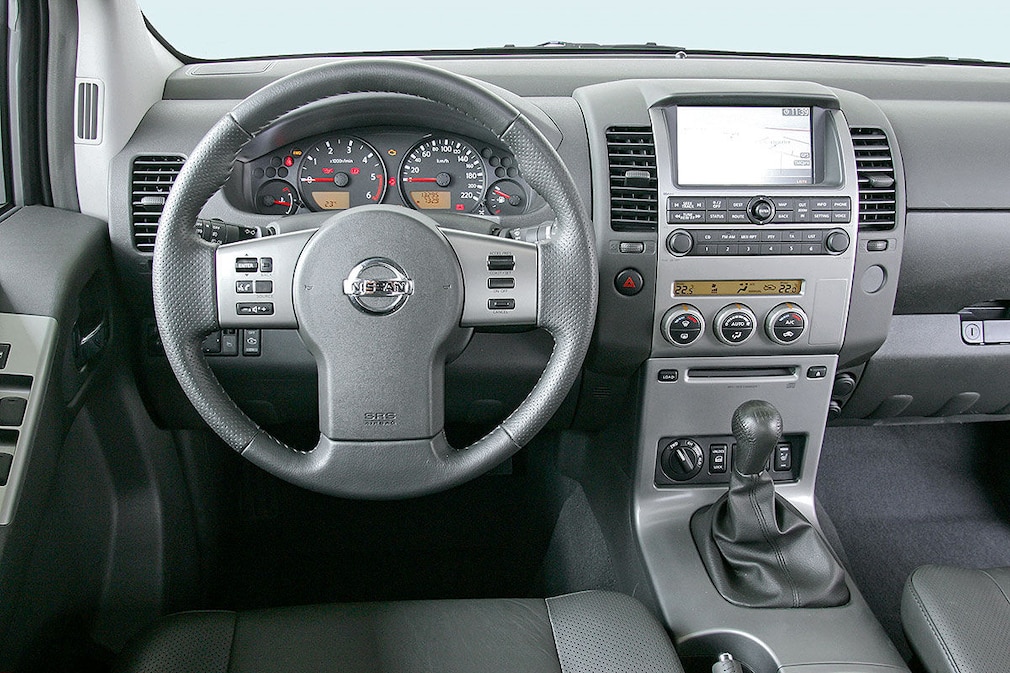 Nissan Navara D40