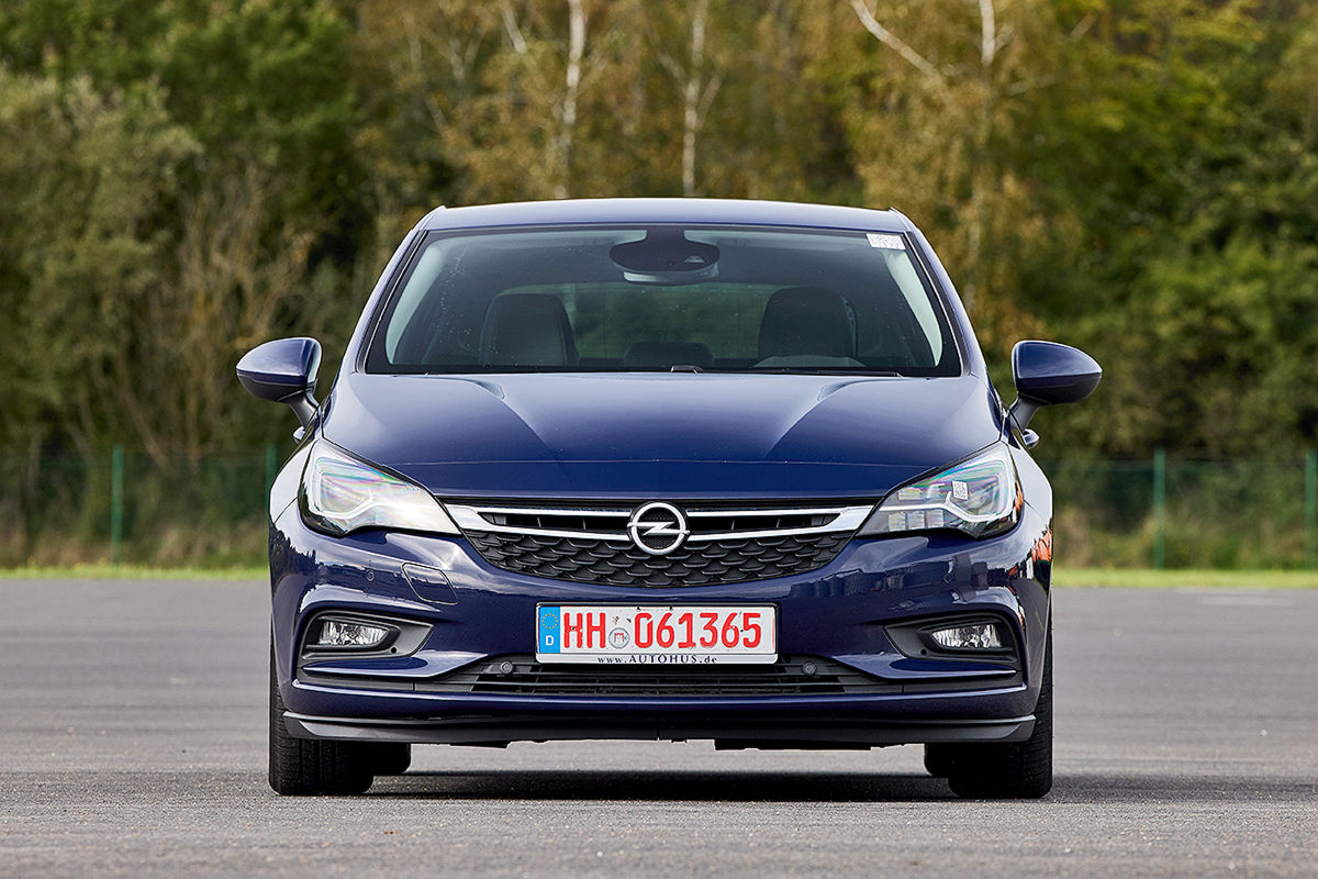 Fast ein Musterknabe: Gebrauchtwagen-Check: Opel Astra J - WELT