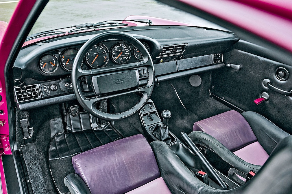 Porsche 911 Carrera RS 964