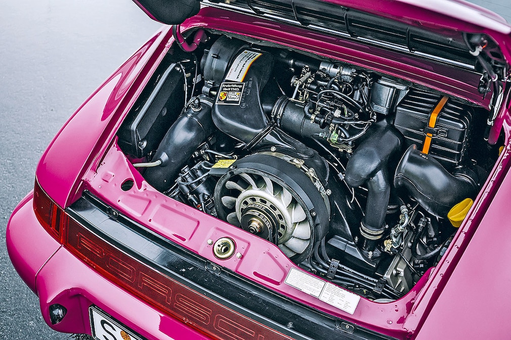 Porsche 911 Carrera RS 964