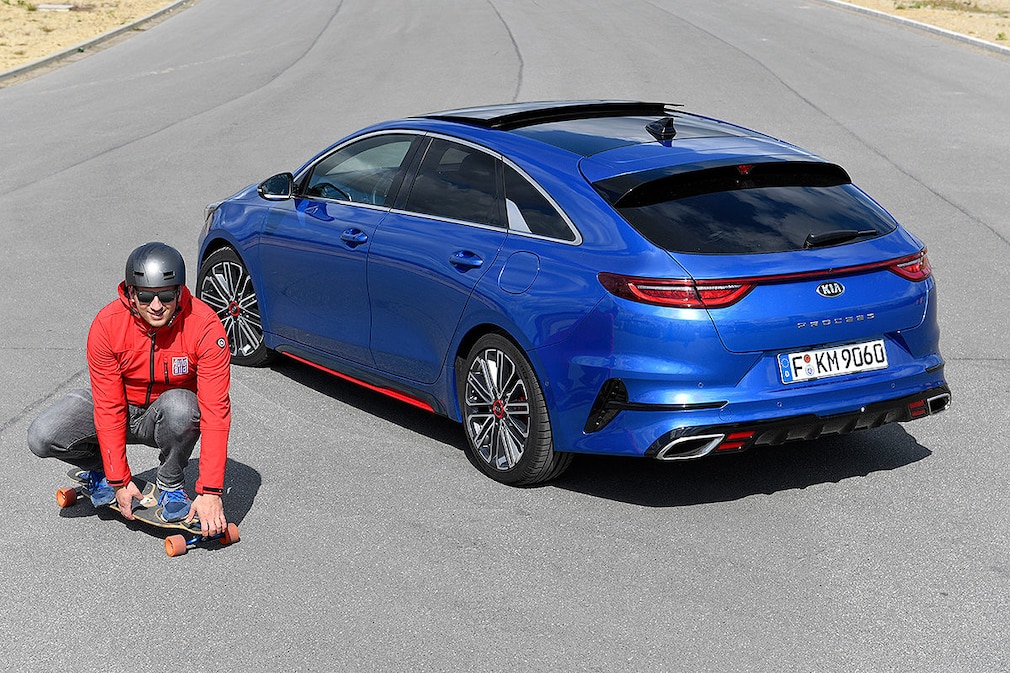 Kia ProCeed