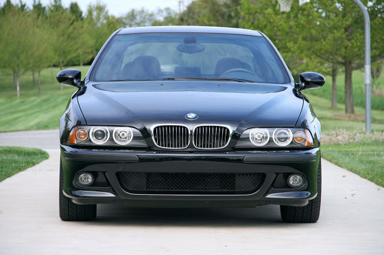 BMW M5 vs. Mercedes E 55 AMG