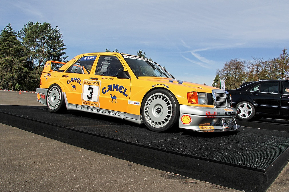 Mercedes Intelligent Drive 2018 - Mercedes DTM 190 E 2.5 Evo II 1990