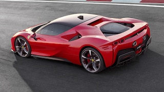Ferrari SF90 Stradale (2020): 1000 PS, Motor, Hybrid, Preis, Marktstart, Innenraum
