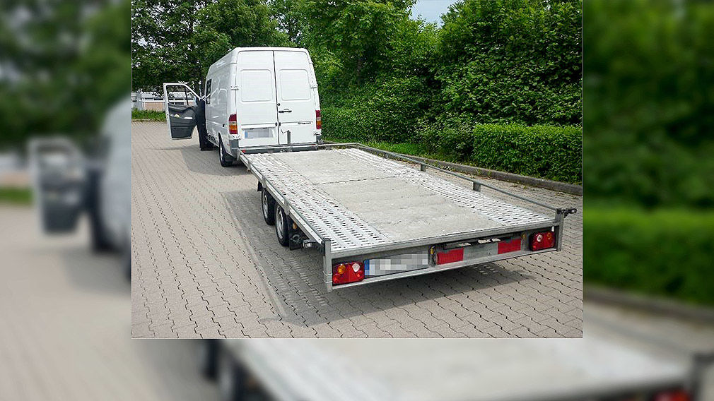 Mercedes Sprinter im Schrott-Zustand gestoppt