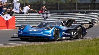 Nordschleife: VW ID.R bei Rekordfahrt