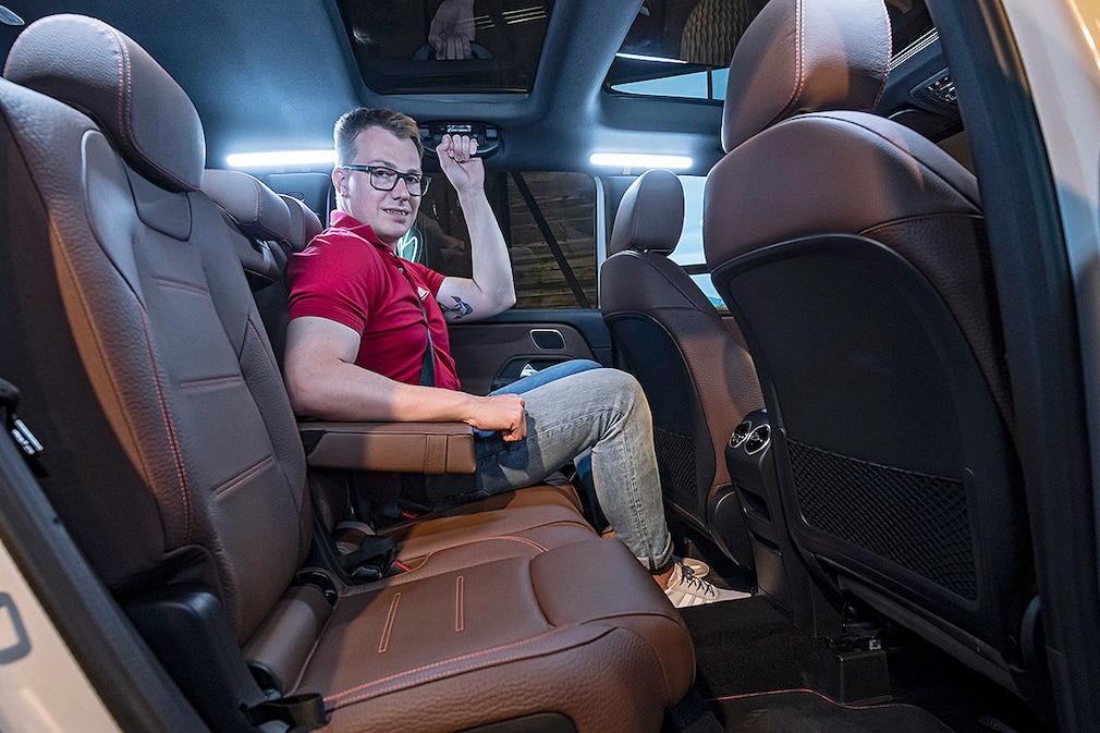 Mercedes GLB