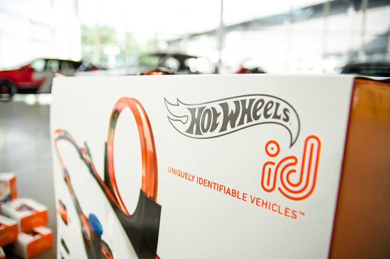 Hot Wheels ID im ersten Test mit Sidney!